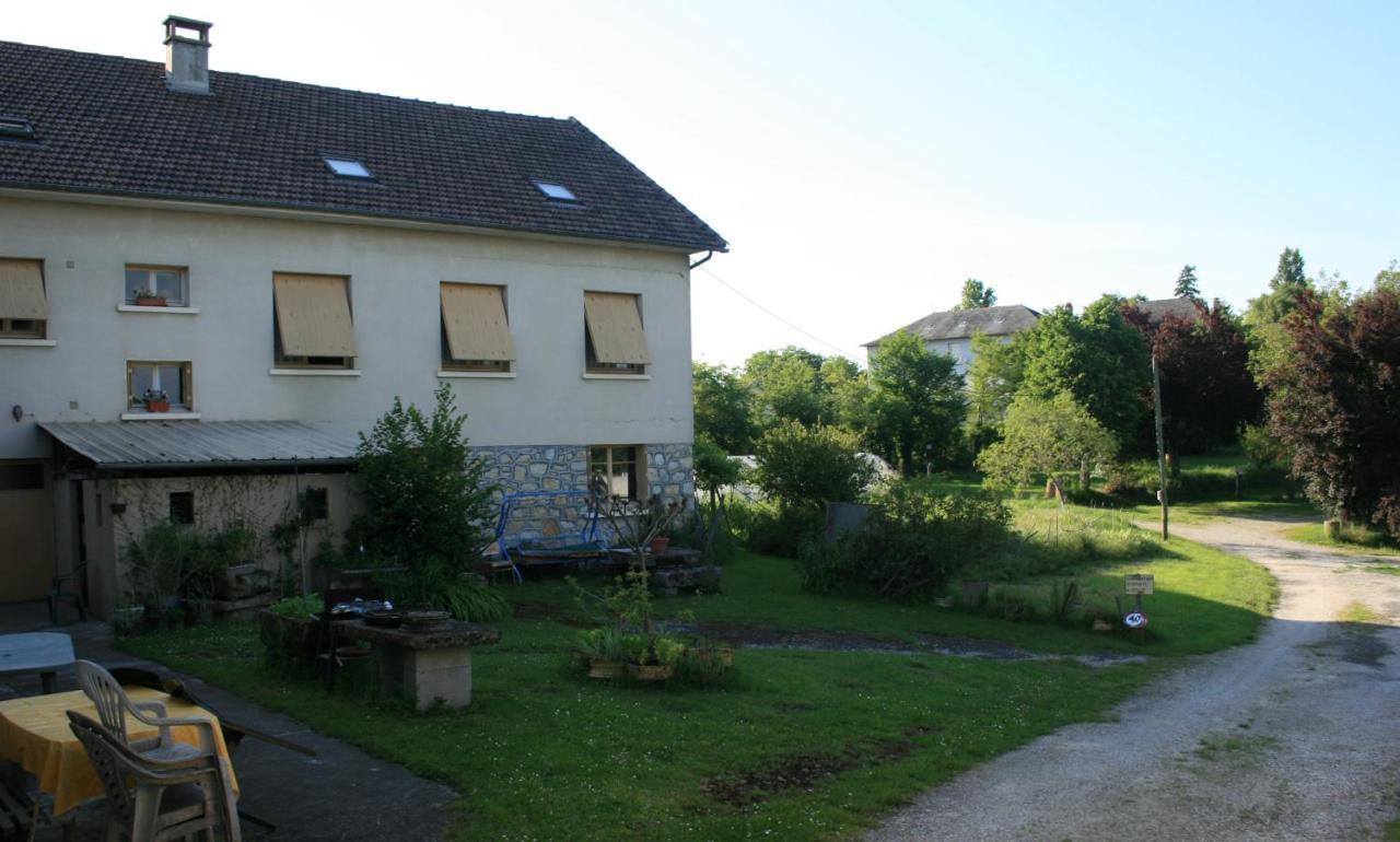 A L'Etape De La Ferme Bed and Breakfast Noailles  Buitenkant foto